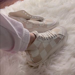 vans sk8-Hi light pink/tan/cream checkered shoes